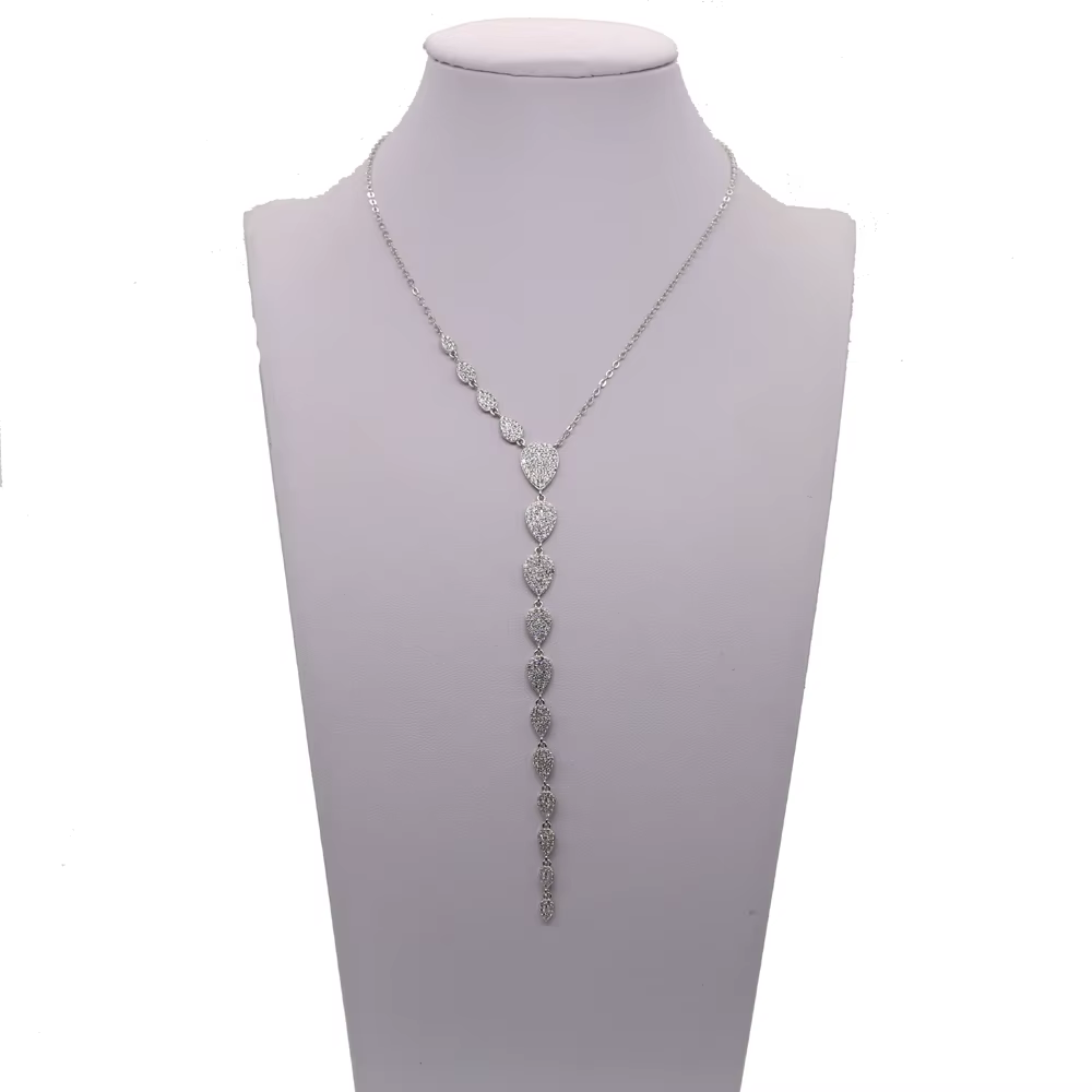Nouveau Collier Classique Tendance 2025 – Chaîne Longue Goutte d'Eau Scintillante avec Zircon Cubique CZ – Bijou Élégant en Y pour Femme