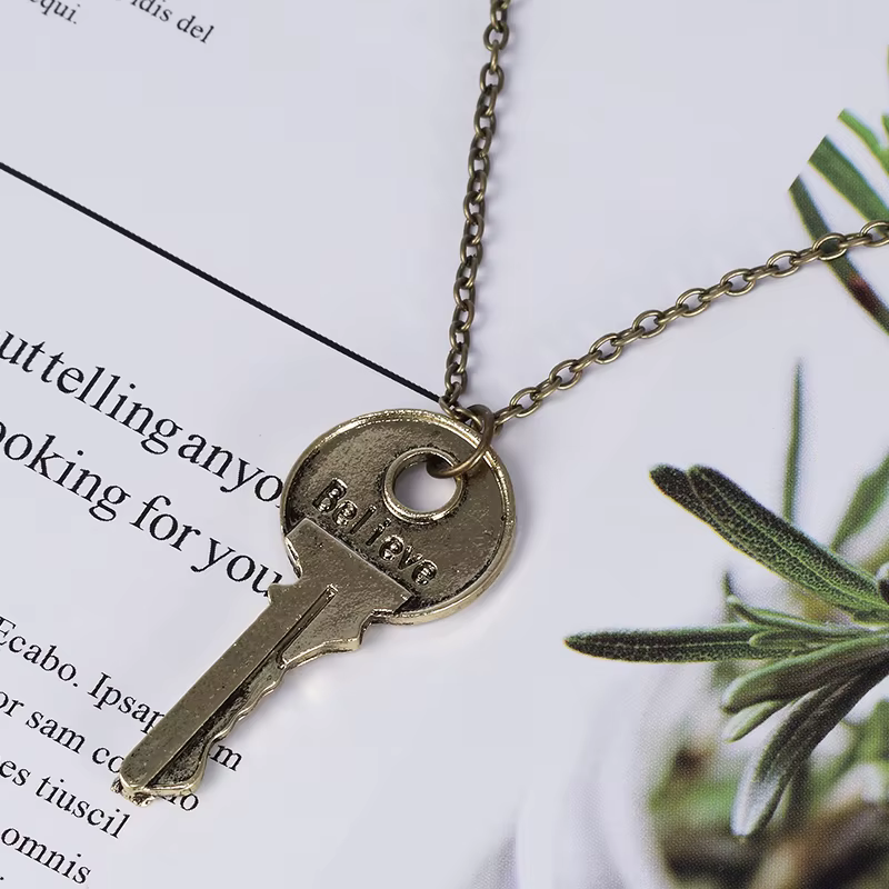 Collier à breloques Vintage pour hommes et femmes