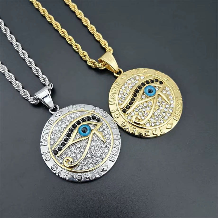 Collier avec pendentif et chaîne œil d'horus en acier inoxydable