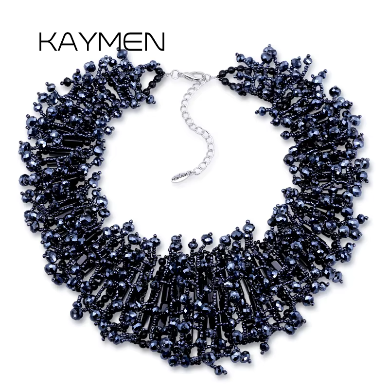 Ensemble de colliers de luxe en cristal