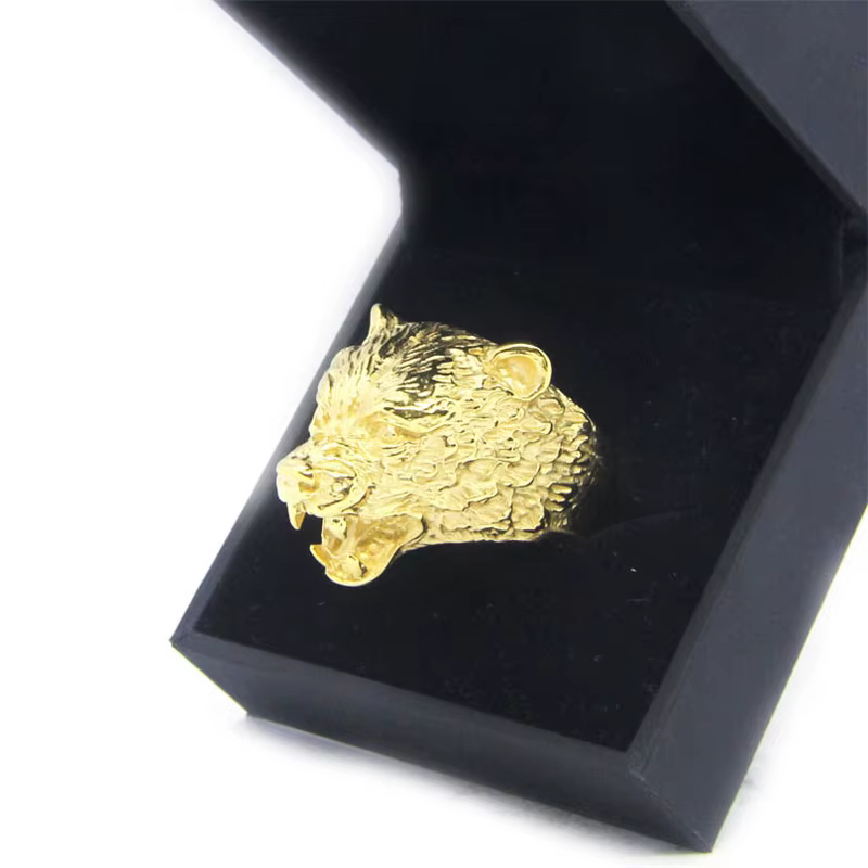 Anneau de tête d'ours doré