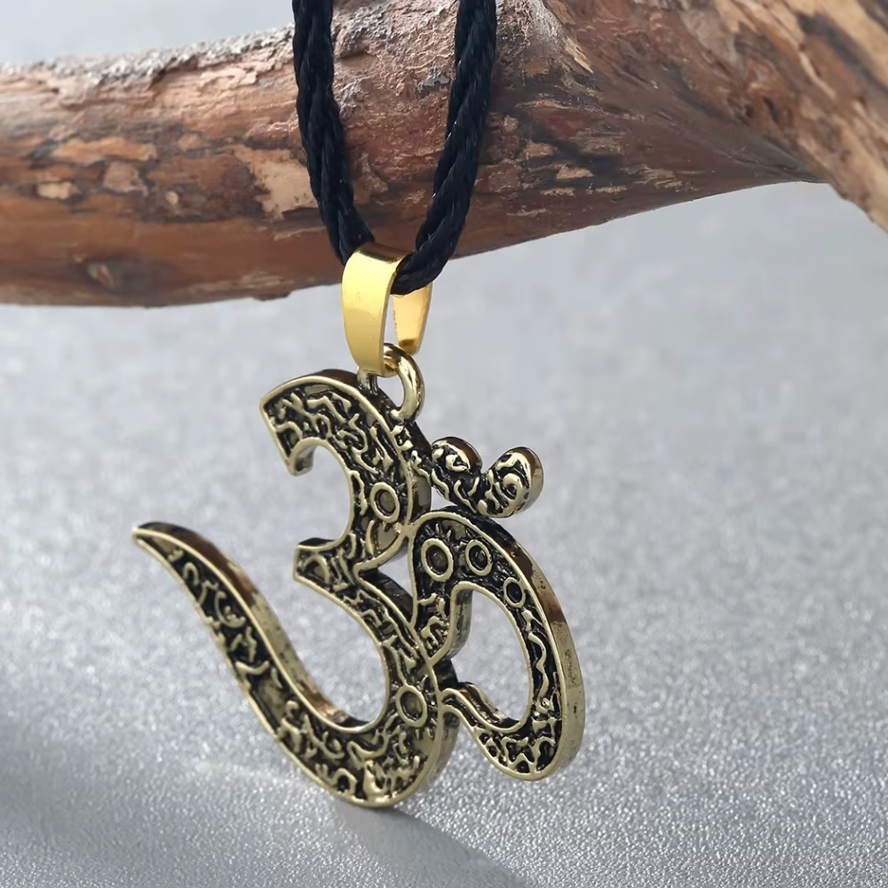 Kinitial-Collier pendentif vintage OM Ohm pour femme