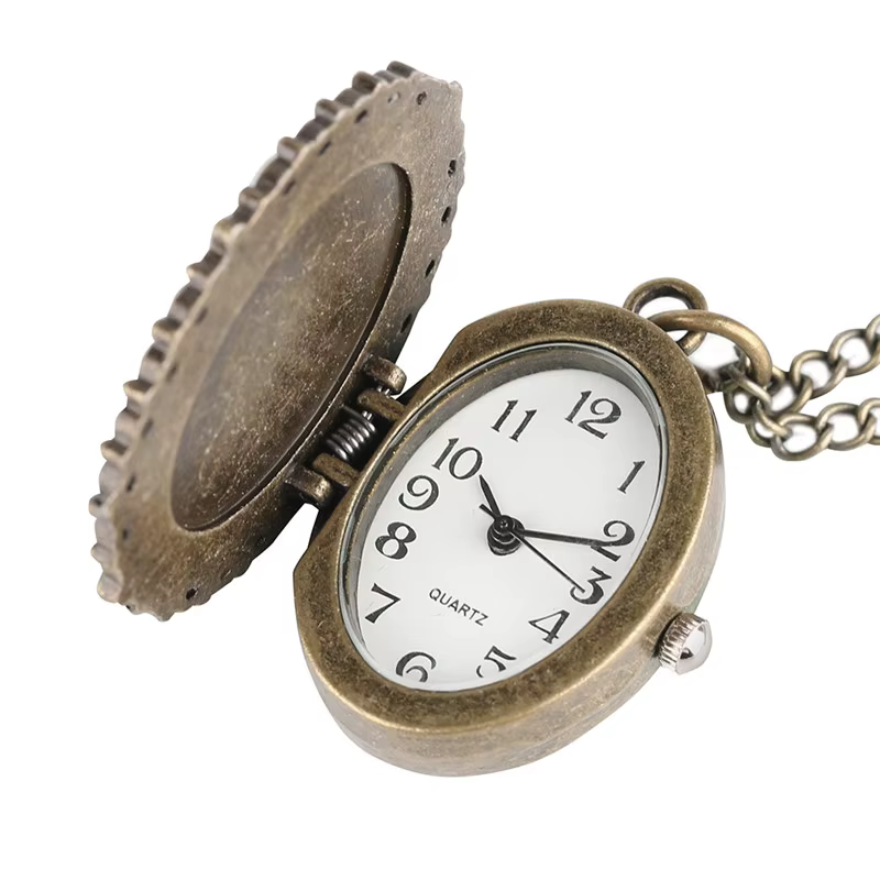 Montre de poche à quartz vintage en bronze pour femme