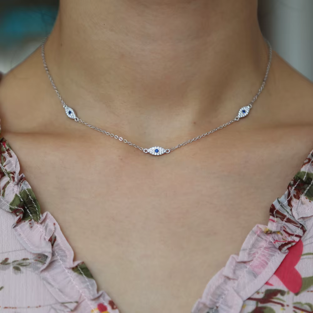Collier ras du cou délicat en argent fin 2018 avec pendentif œil turc en oxyde de zirconium