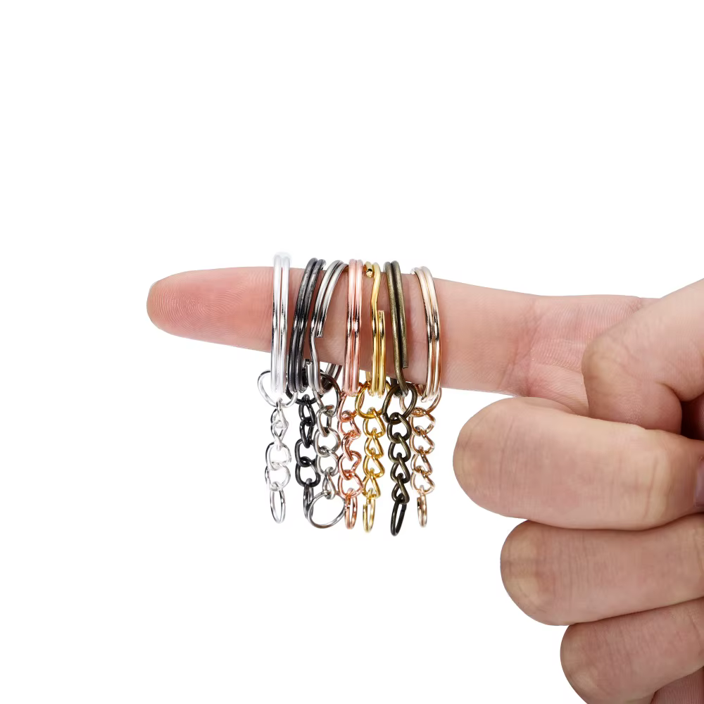 Porte-clés rond fendu en rhodium