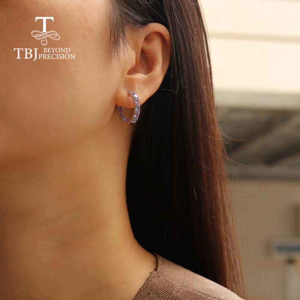 Boucles d'oreilles ovales en tanzanite bleue naturelle de Tanzanie 2026