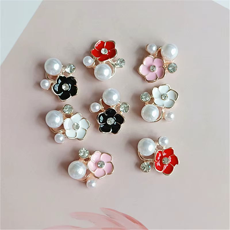 Accessoires de bijoux faits à la main