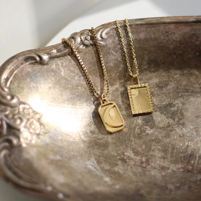 Amaiyllis-Collier minimaliste en or 18 carats pour les amoureux