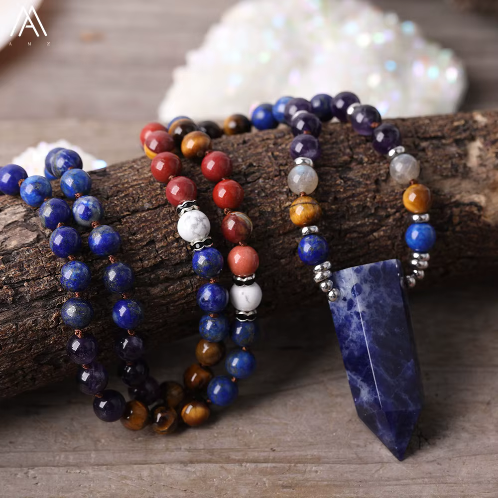 Pendentif en pierre de sodalite naturelle