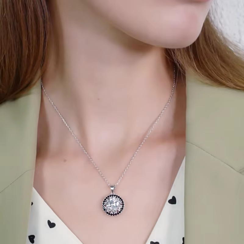 Collier en argent noir AWN