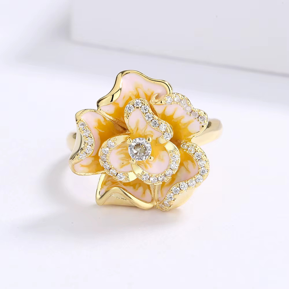 Bague classique en or 18 carats pour femmes
