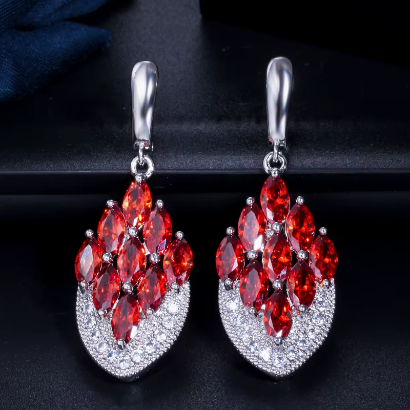 Boucles d'oreilles pendantes en zircon cubique pour femmes