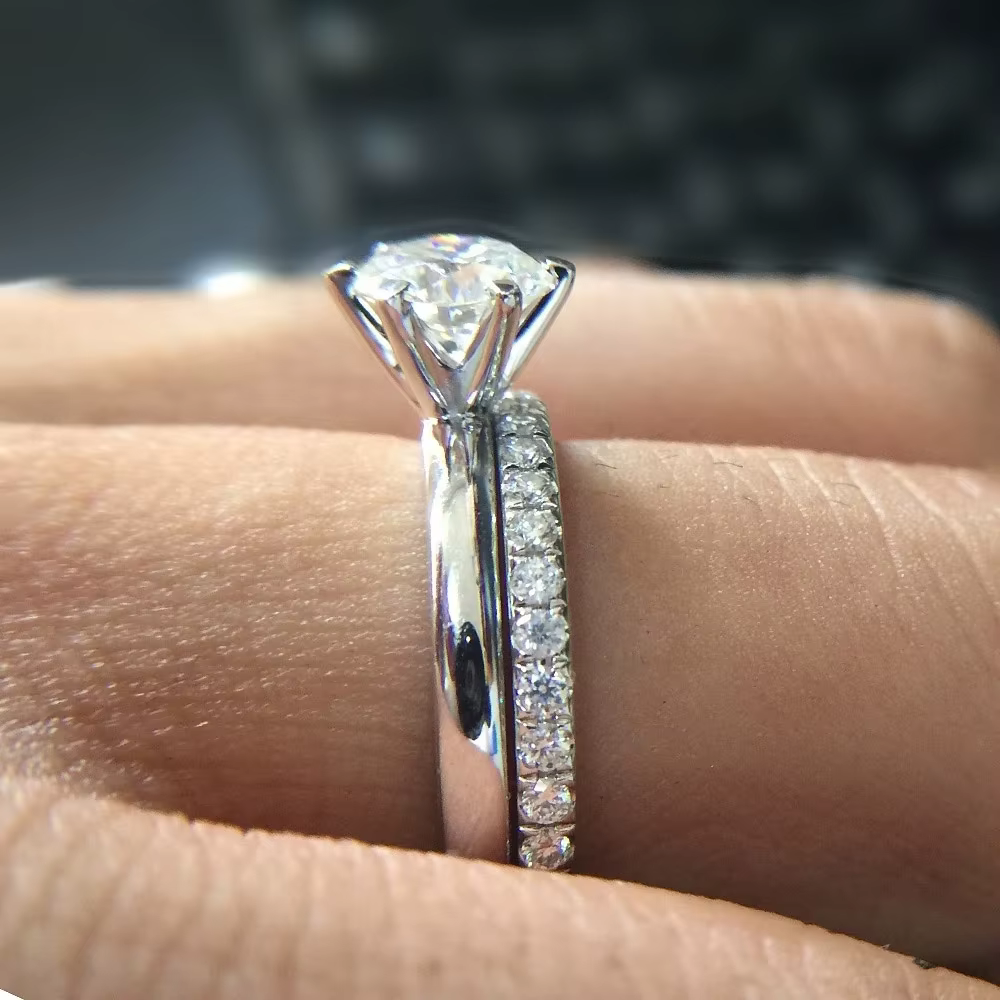 Ensemble d'anneaux de mariage assortis pour femmes
