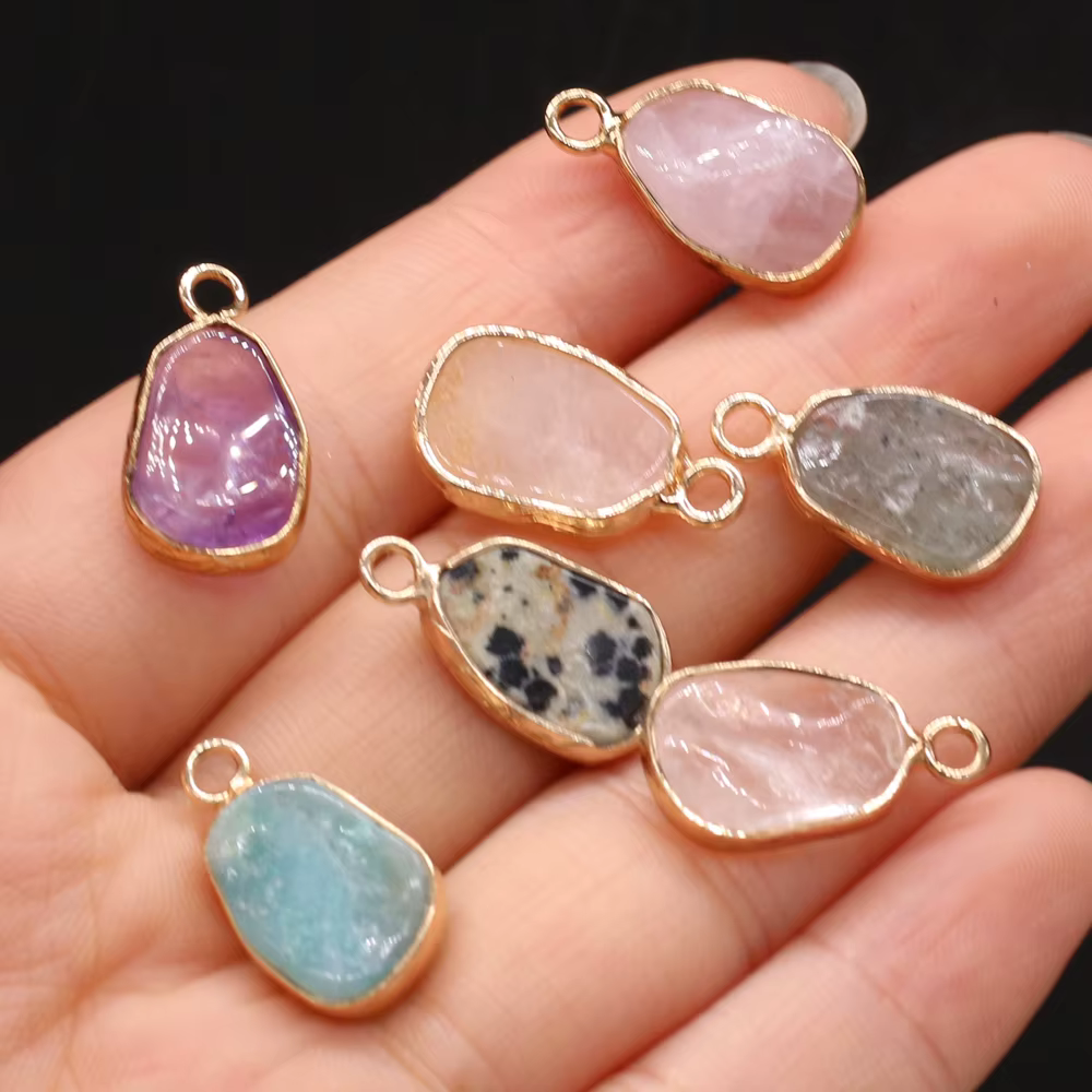 Pendentifs en pierre semi-précieuse naturelle