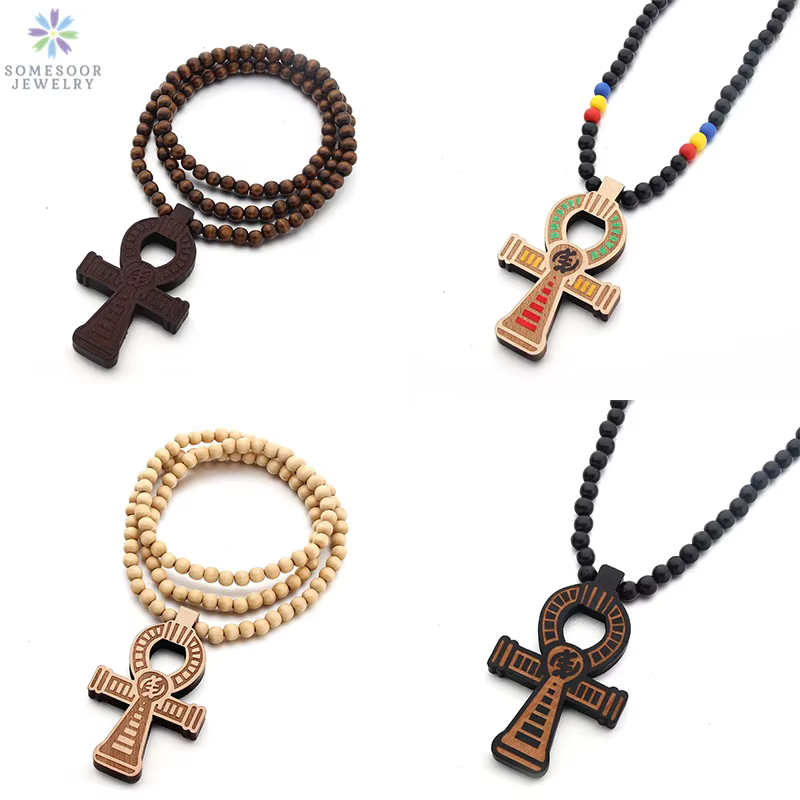 Collier pendentif en bois africain