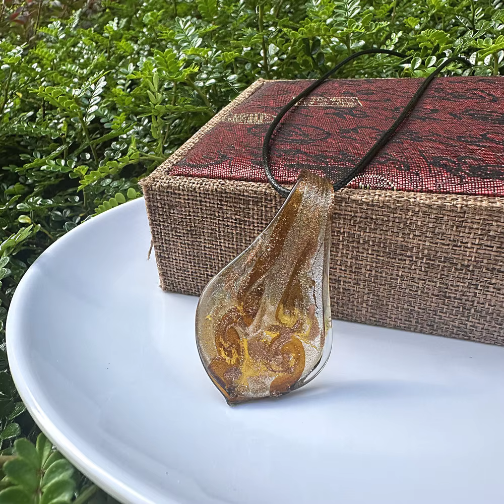 Collier pendentif en verre émaillé coloré INES