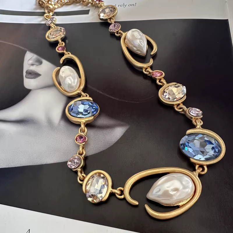 Glam O-Link – collier ras du cou avec pendentif en strass