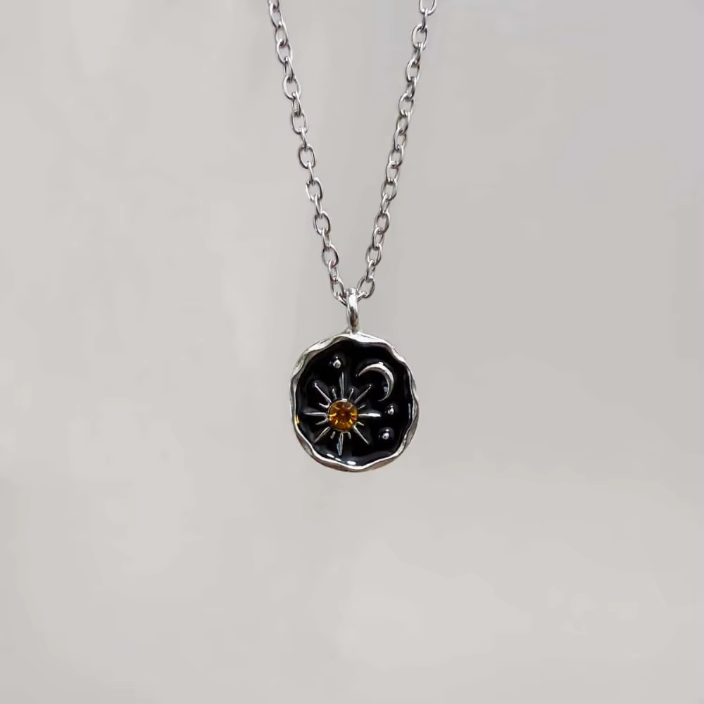 Collier Pendentif Bohème Soleil Lune Étoile en Argent