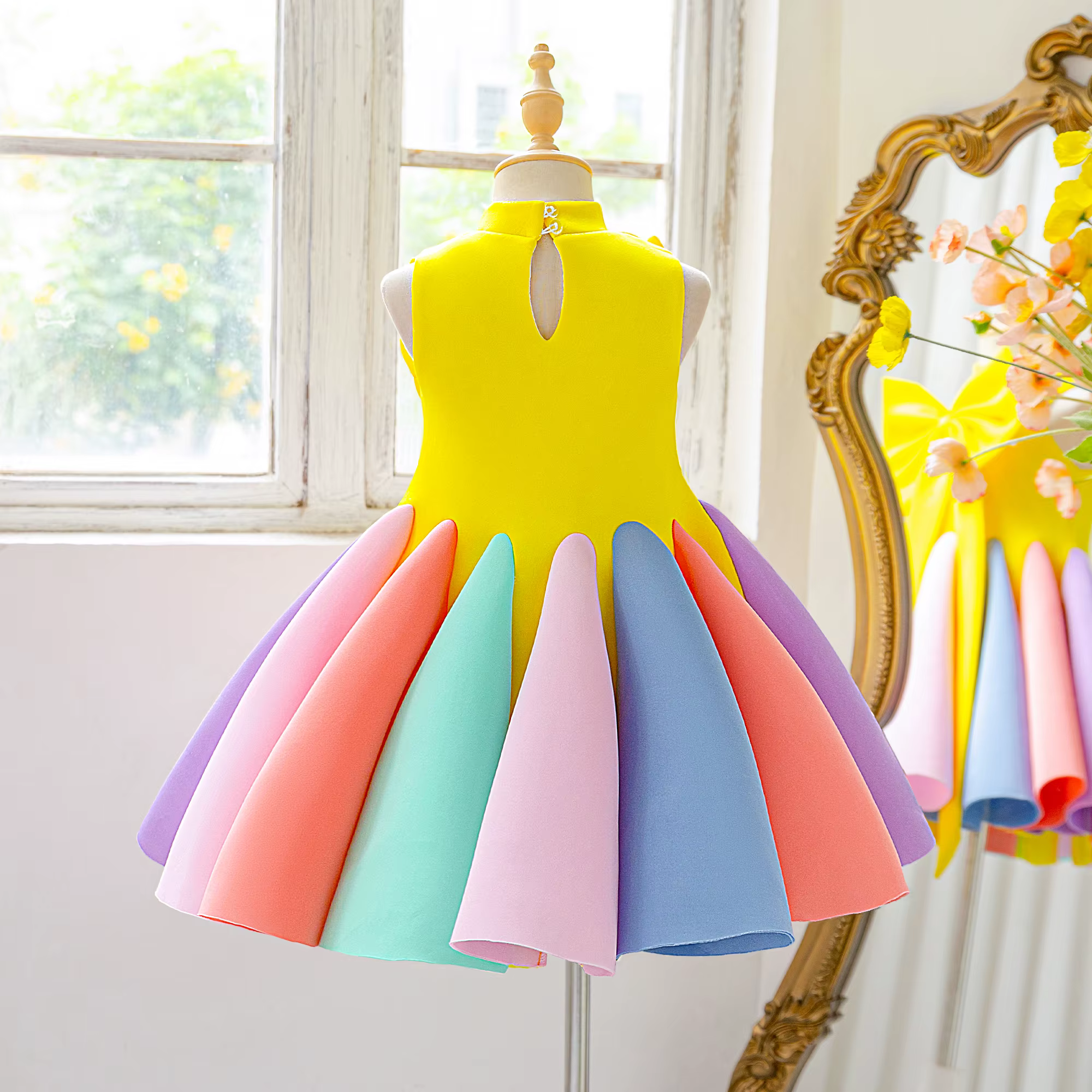Robes de demoiselle d'honneur colorées d'été pour filles