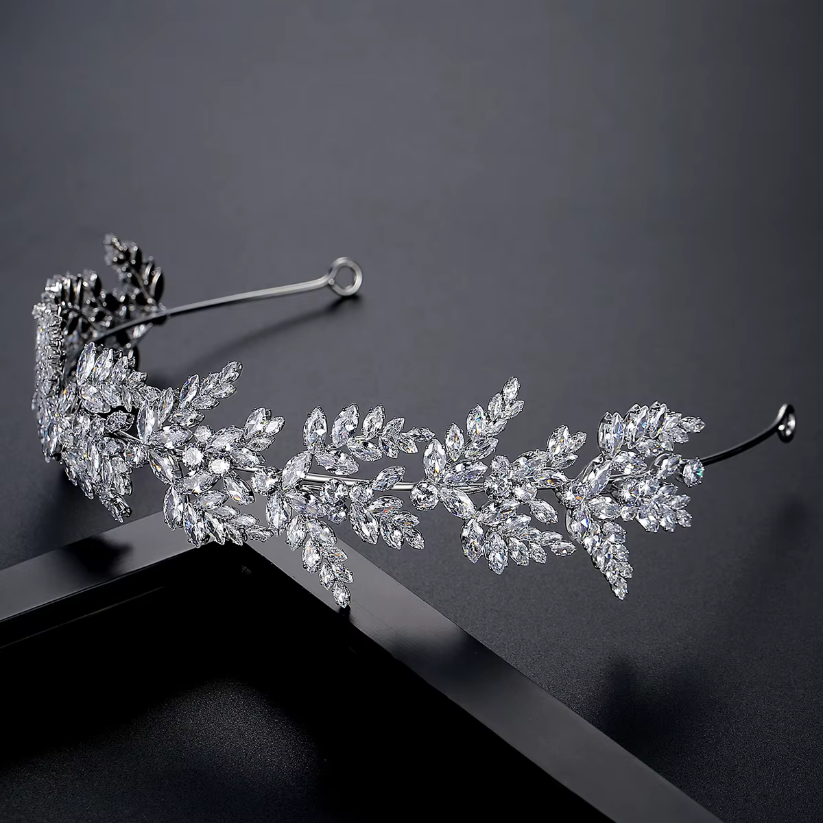 Diadèmes de mariée en zircone cubique pour accessoires de cheveux de mariage