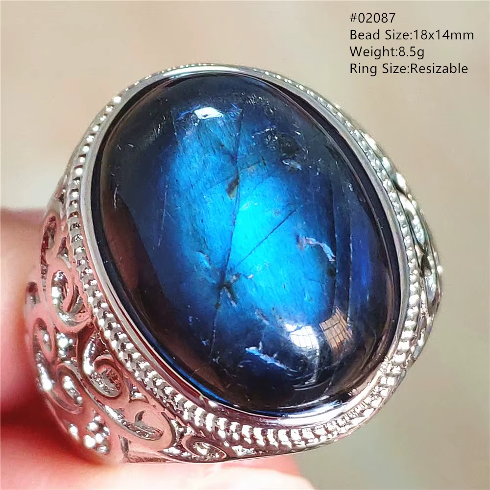 Bague ajustable en labradorite noire naturelle