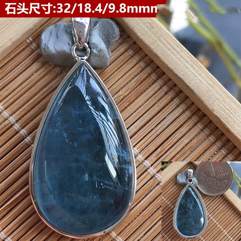 Collier pendentif bouddhisme aigue-marine bleue naturelle pour femme