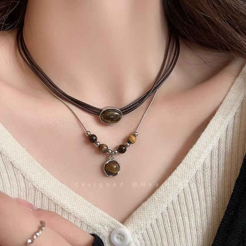 Pendentifs et colliers en pierre d'oeil de tigre naturel pour femmes