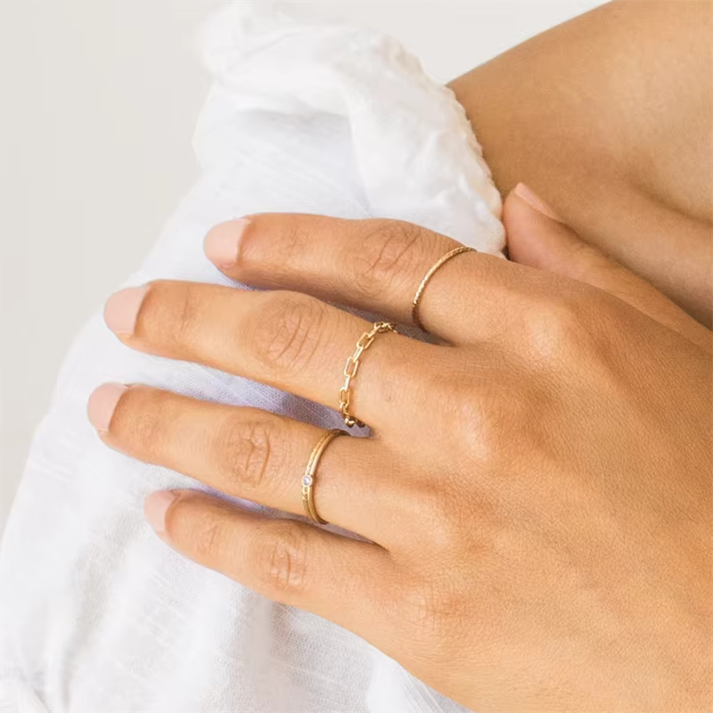 Bague à empiler en or 14K
