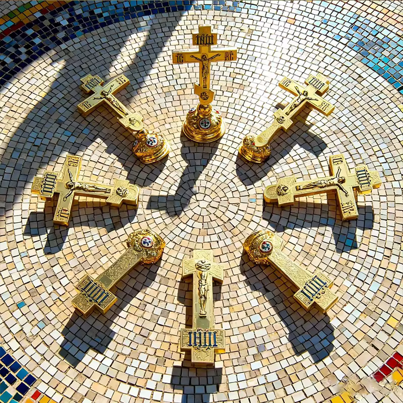 Nouvelle croix d'autel de l'Église orthodoxe 2026