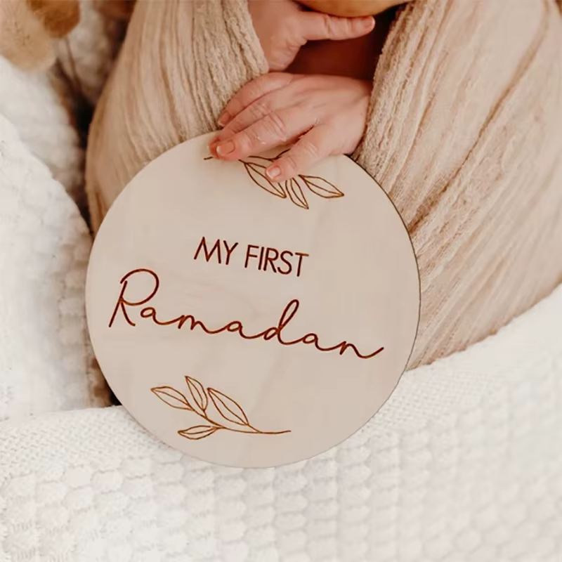 Carte de jalons en bois islamique pour bébé