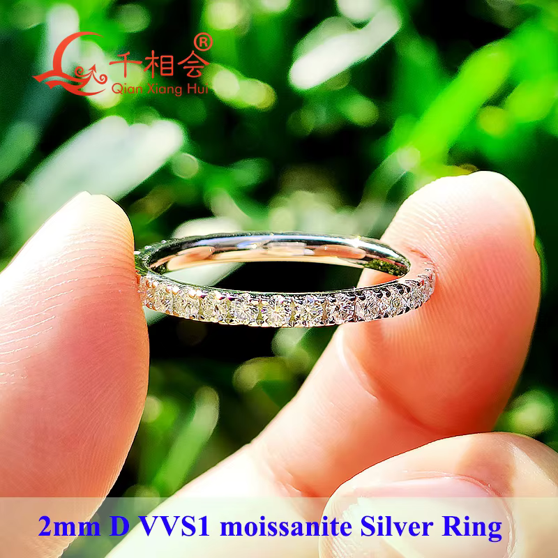 Bague de mariage en argent sterling 925 avec moissanite blanche ronde solide de 2 mm et 3 mm