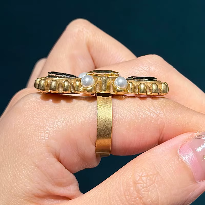 Nouvelles bagues vintage grises en cristal pour femme