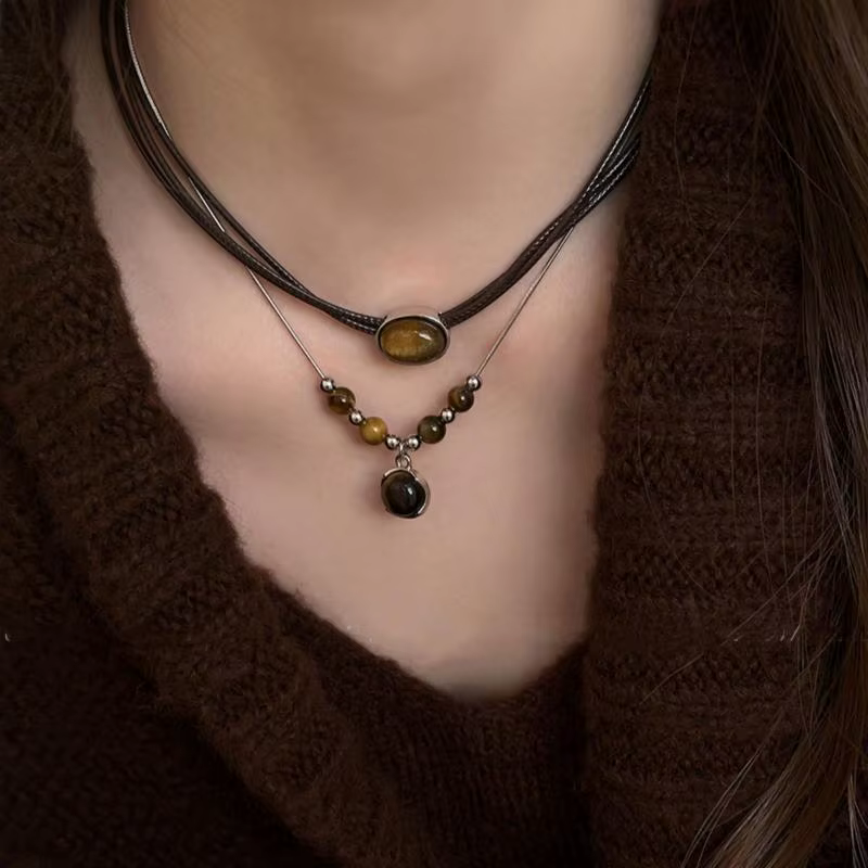 Pendentifs et colliers en pierre d'oeil de tigre naturel pour femmes