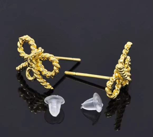Doreen Box-Boucles d'Oreilles Fleur en Bronze Antique avec Bouchons