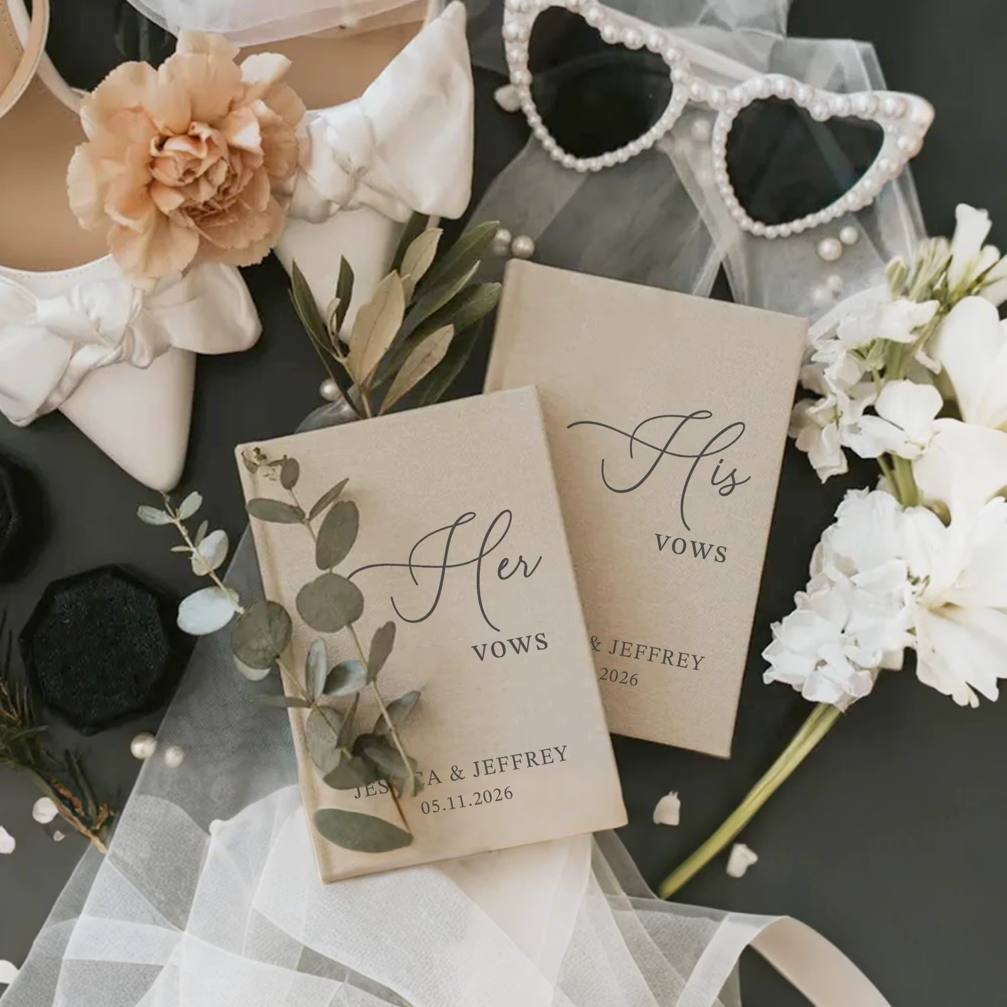 Coffret de 2 livrets de vœux de mariage personnalisés en lin