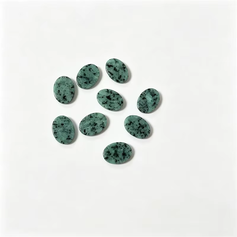 1 pièce de cabochon ovale plat en turquoise africaine 6x8/10x14mm