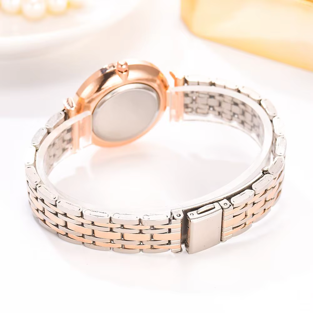 Luxe cristal femmes Bracelet montres haut de gamme mode diamant dames Montre à Quartz en acier Femme Montre-Bracelet
