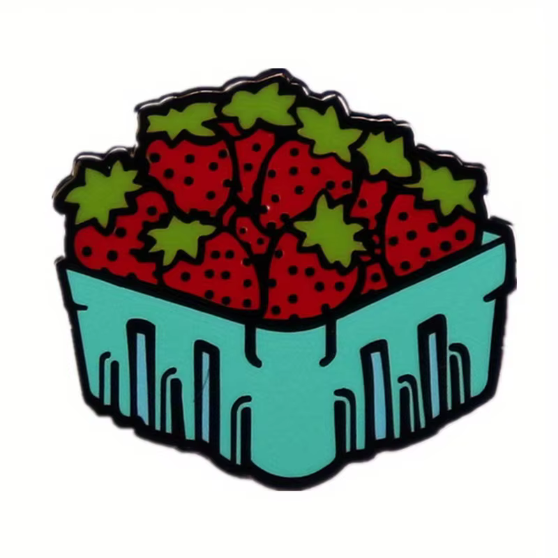Broche de fruits panier de fraises