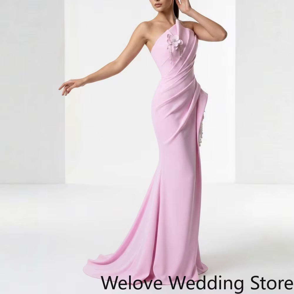 Robe de soirée drapée sur mesure avec col asymétrique origami à une épaule et taille froncée croisée