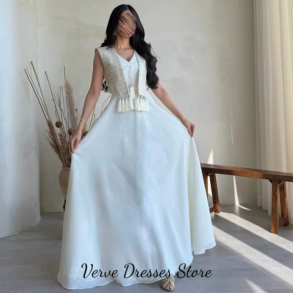 Robe de soirée sans manches élégante avec châle