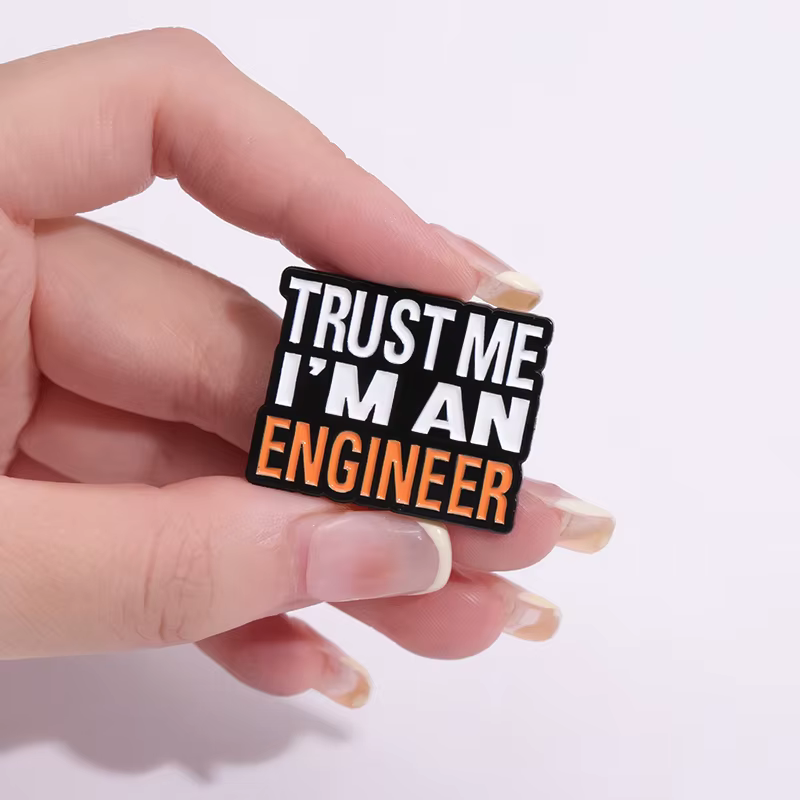 Broches en émail faites-moi confiance