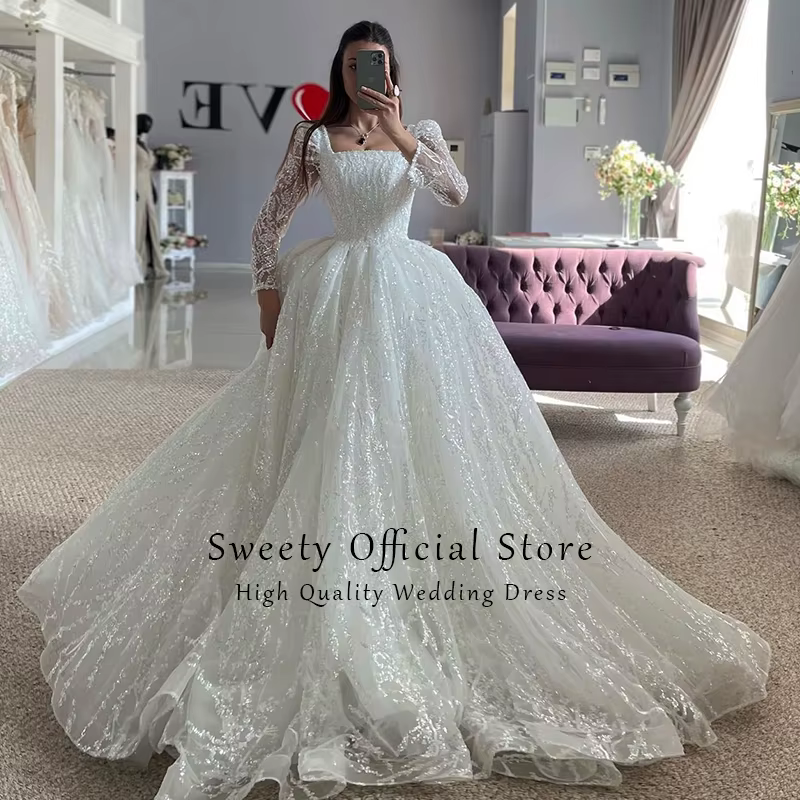 Robe de mariée en dentelle brodée sur filet avec col carré, robe de Rhprincesse, manches longues, bouton personnalisé, luxe