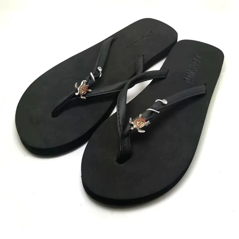 Ornements pour tongs en forme de tortue de mer