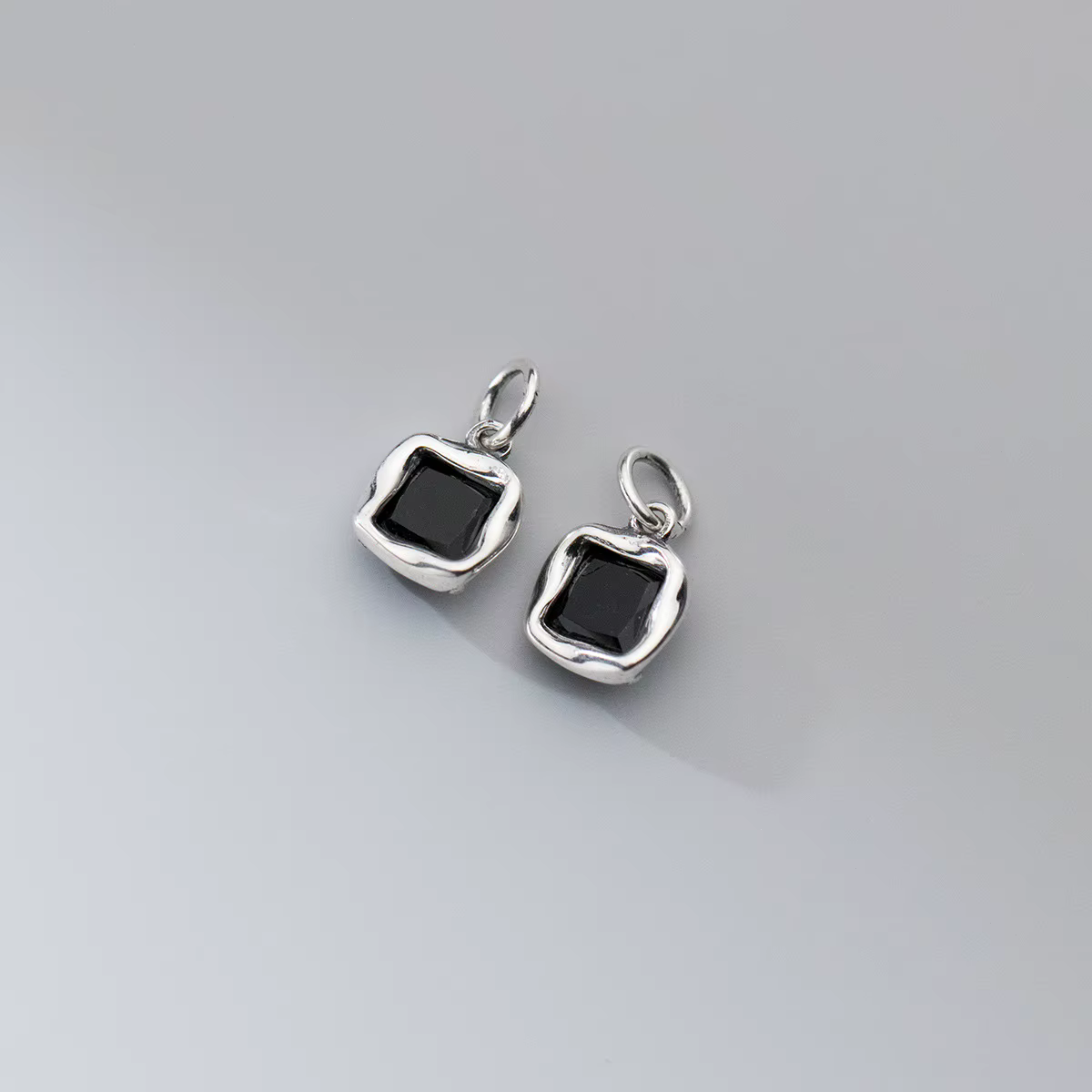 Breloques carrées en Zircon