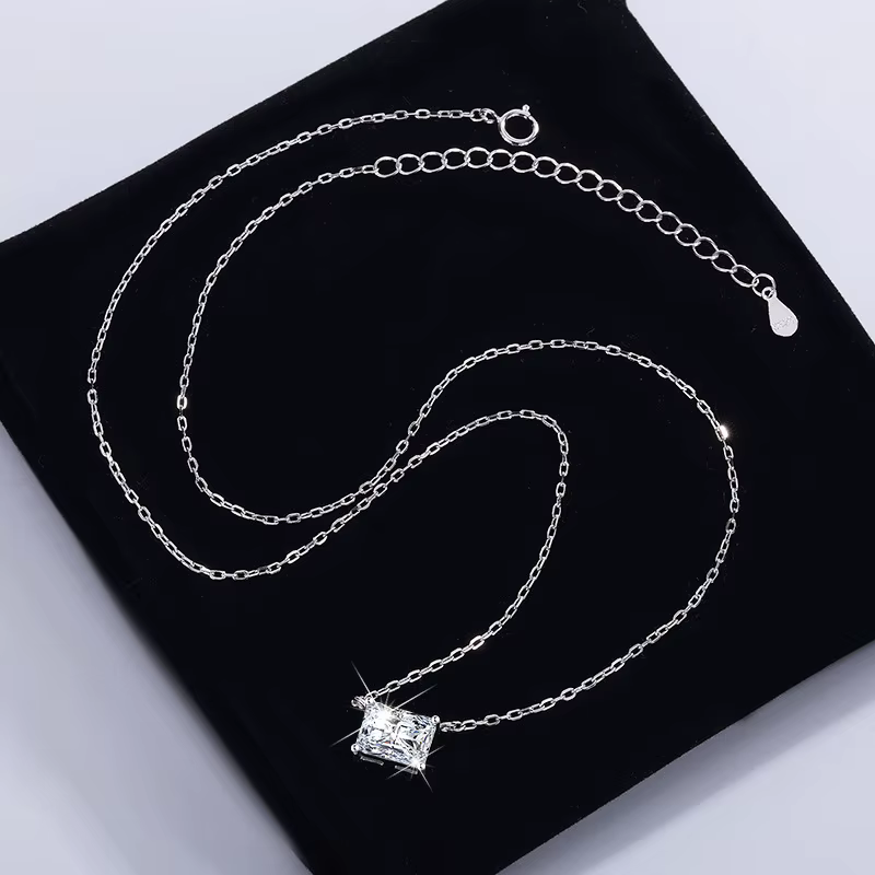 DJMAX classique femmes Moissanite collier pendentif Original 925 en argent Sterling bijoux