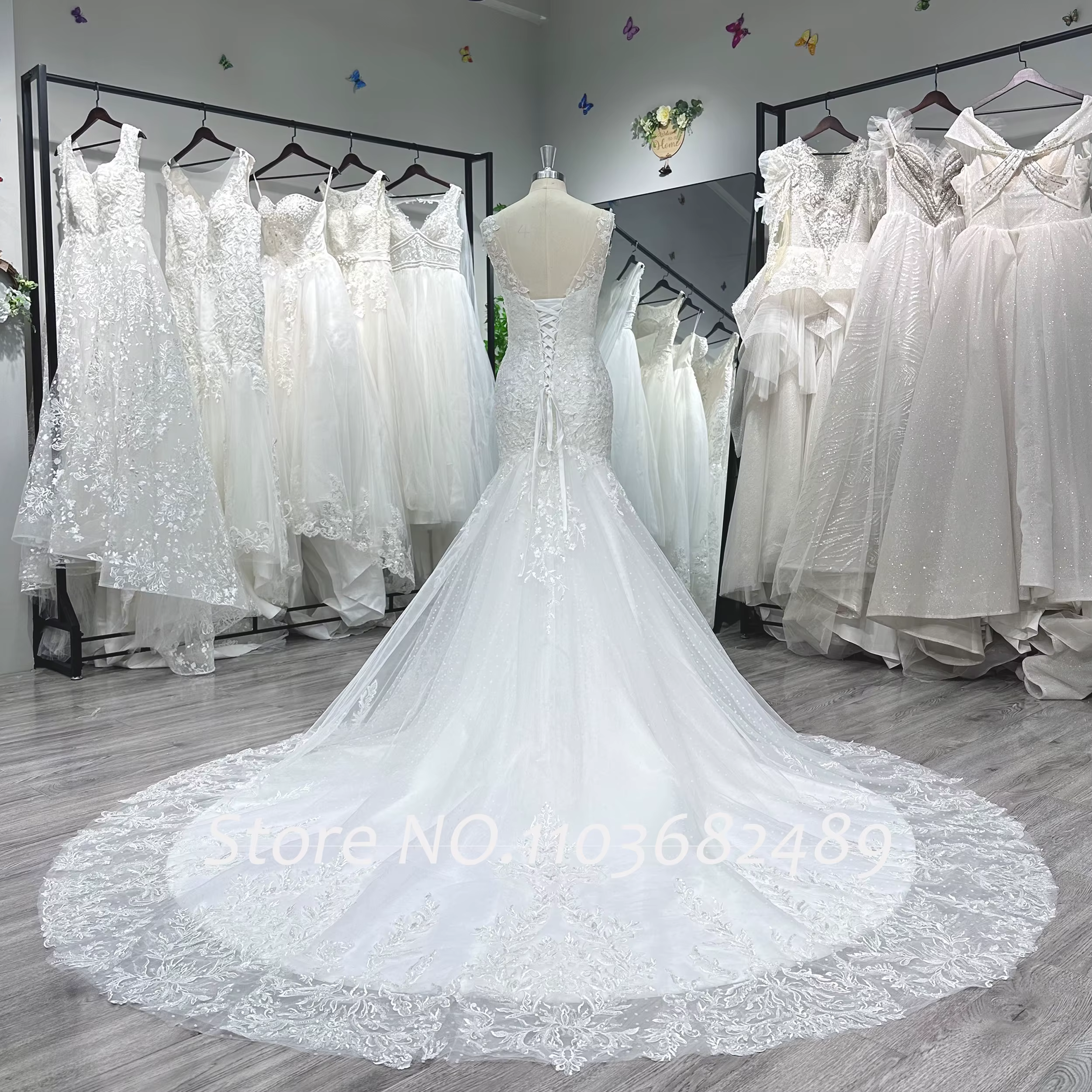 Robe de mariée sirène élégante Lnyer à col en V