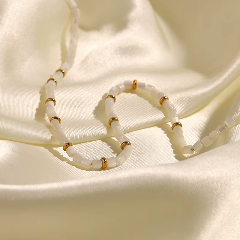 Collier Ras du Cou en Acier Inoxydable Plaqué Or 18K pour Femme
