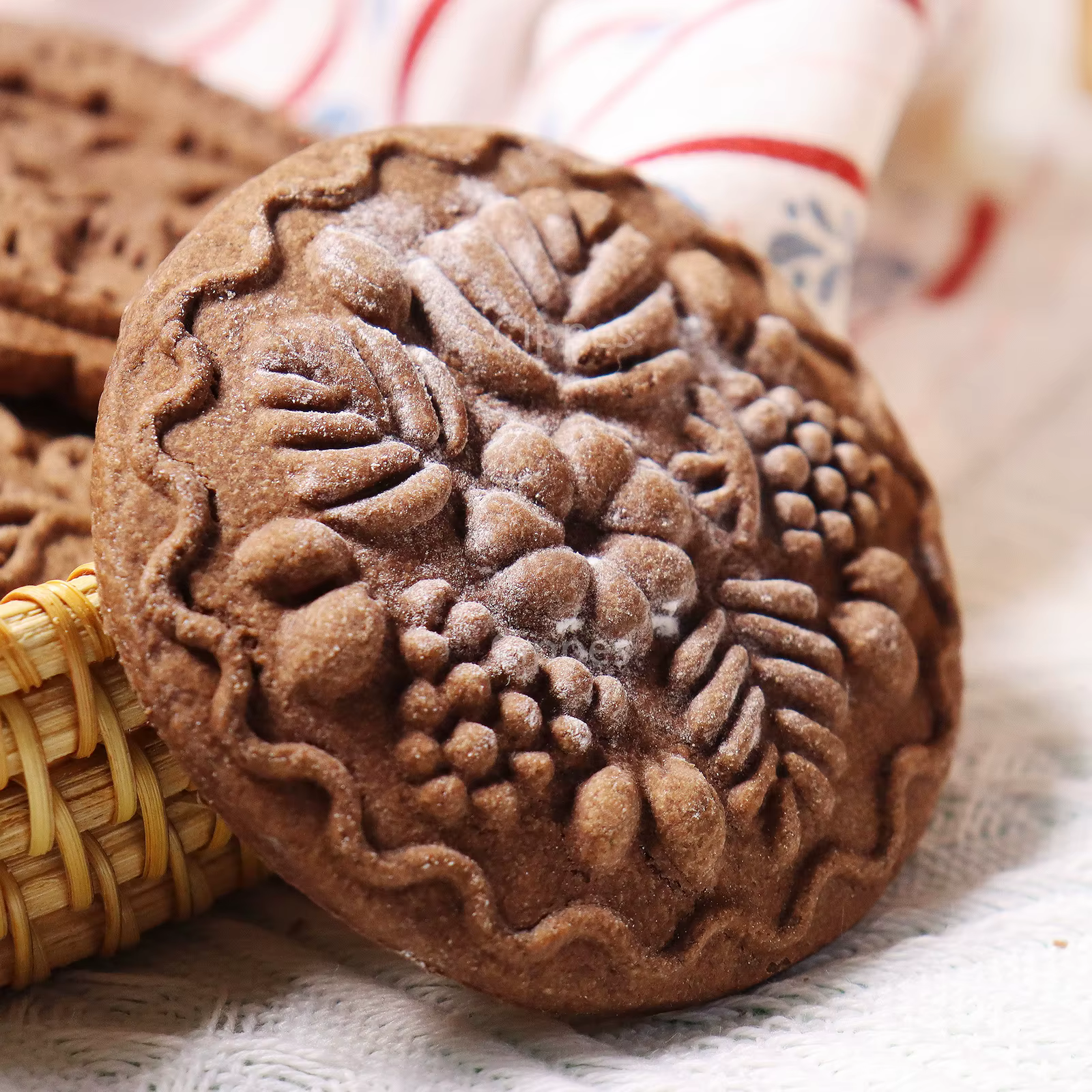 Moules à Biscuits en Bois avec Motifs de Fleurs