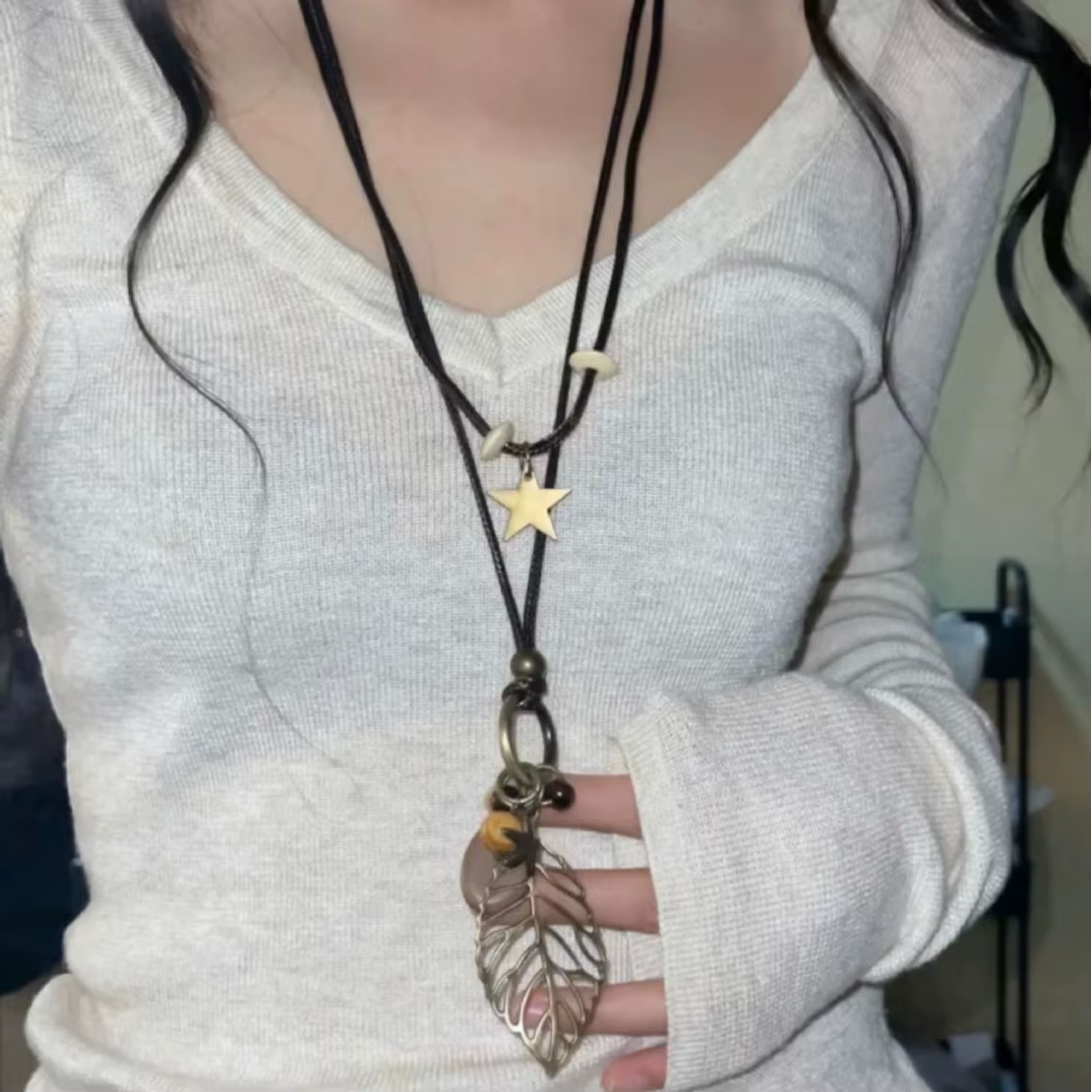 Collier Long en forme de feuille pour femmes