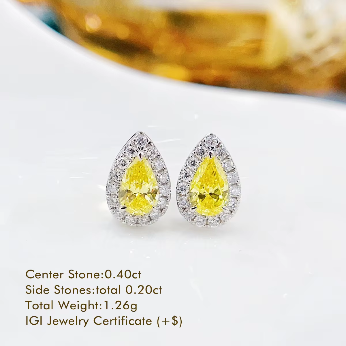 Boucles d'oreilles clous en diamant de laboratoire jaune poire